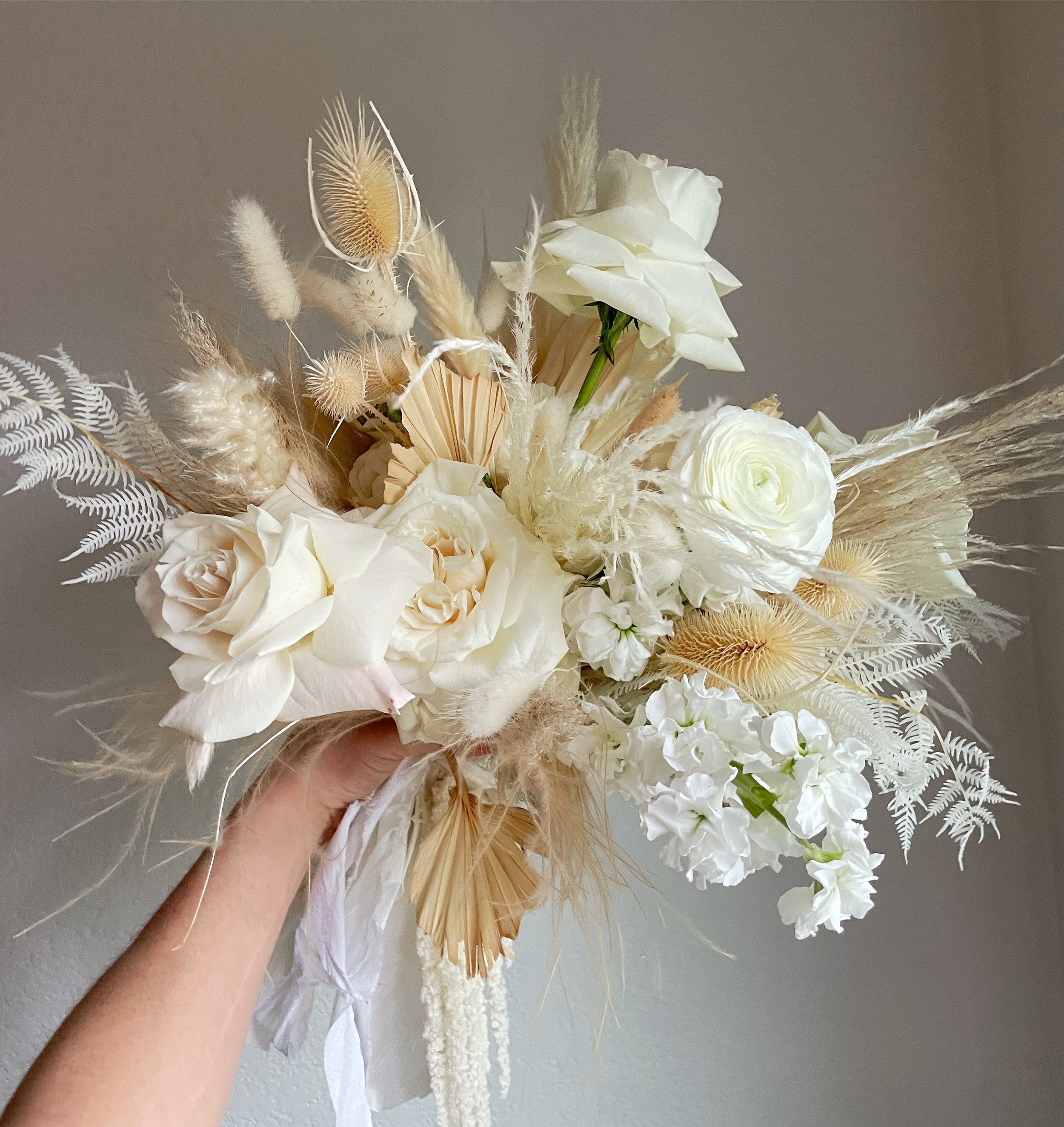 white and dried flora wedding flowers