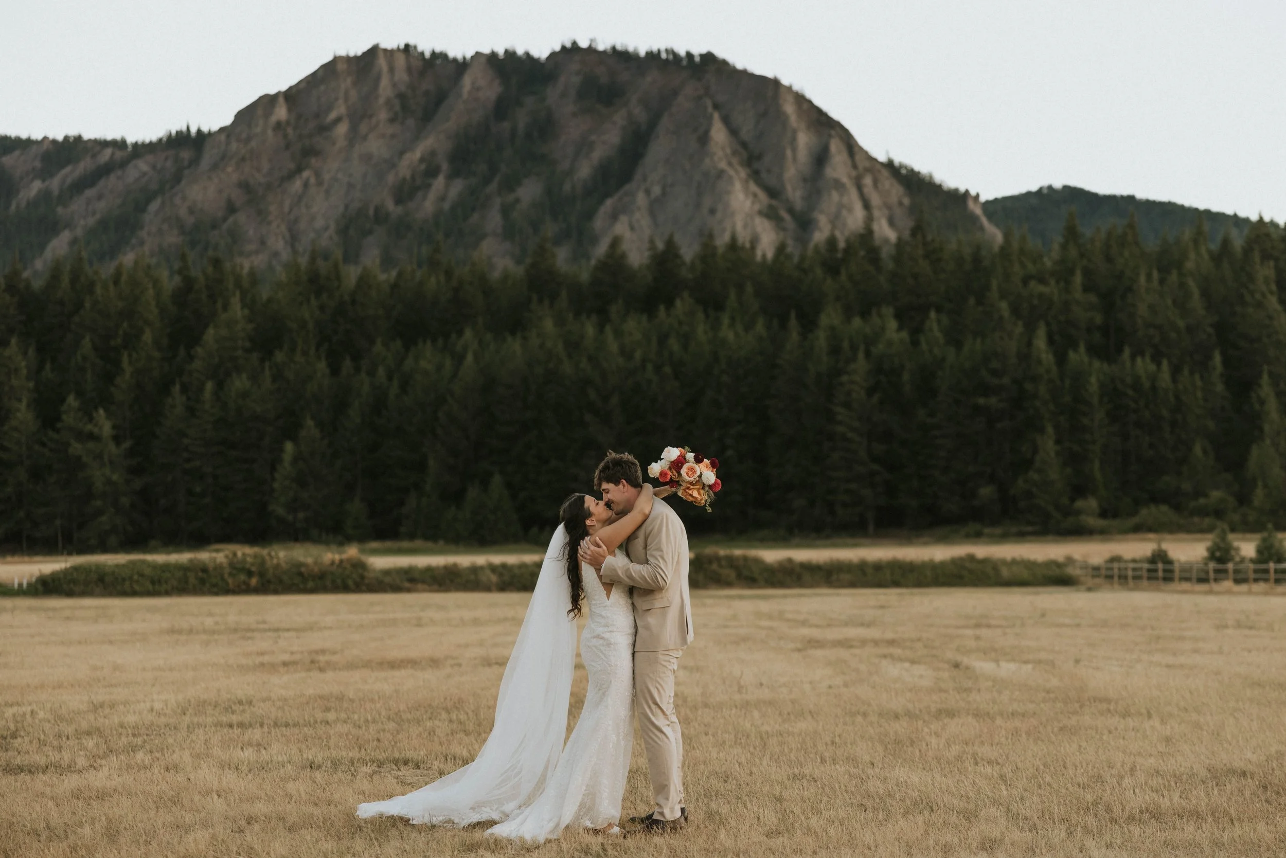 luxury wedding flowers