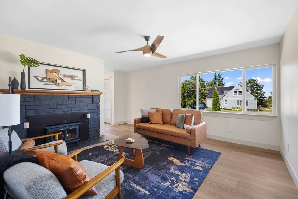 Scenic Hill Flip: Living room with fireplace