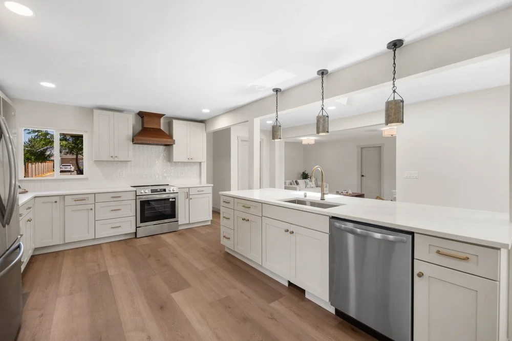 Scenic Hill Flip: Ten-foot kitchen island topped with Taj Mahal quartz