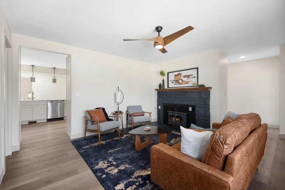 Scenic Hill Flip: Living room