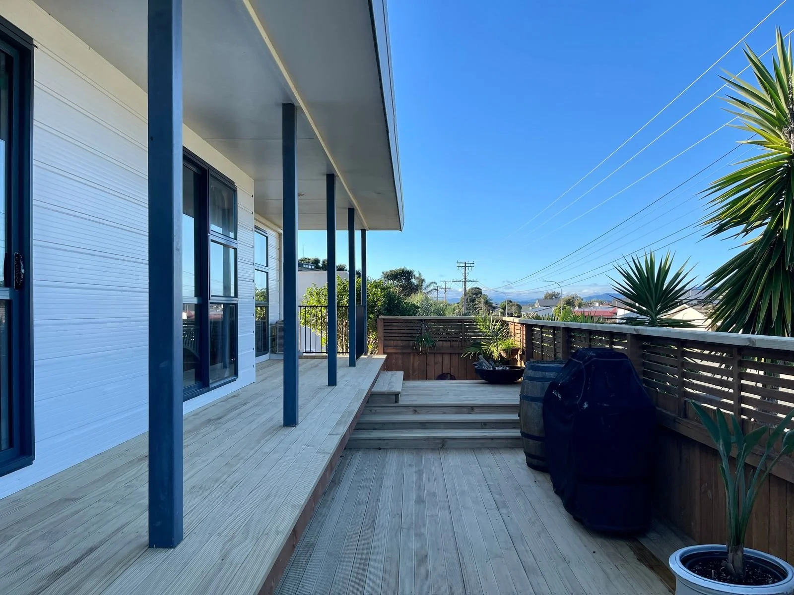 Lovely deck to relax in the evenings