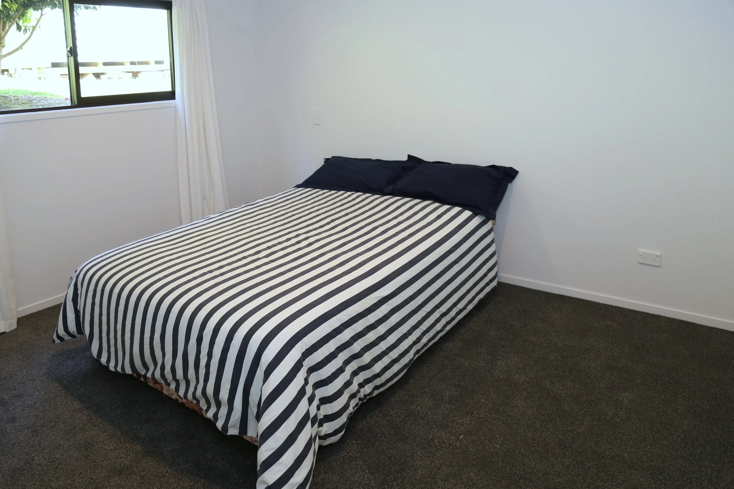 downstairs double-queen bedroom
