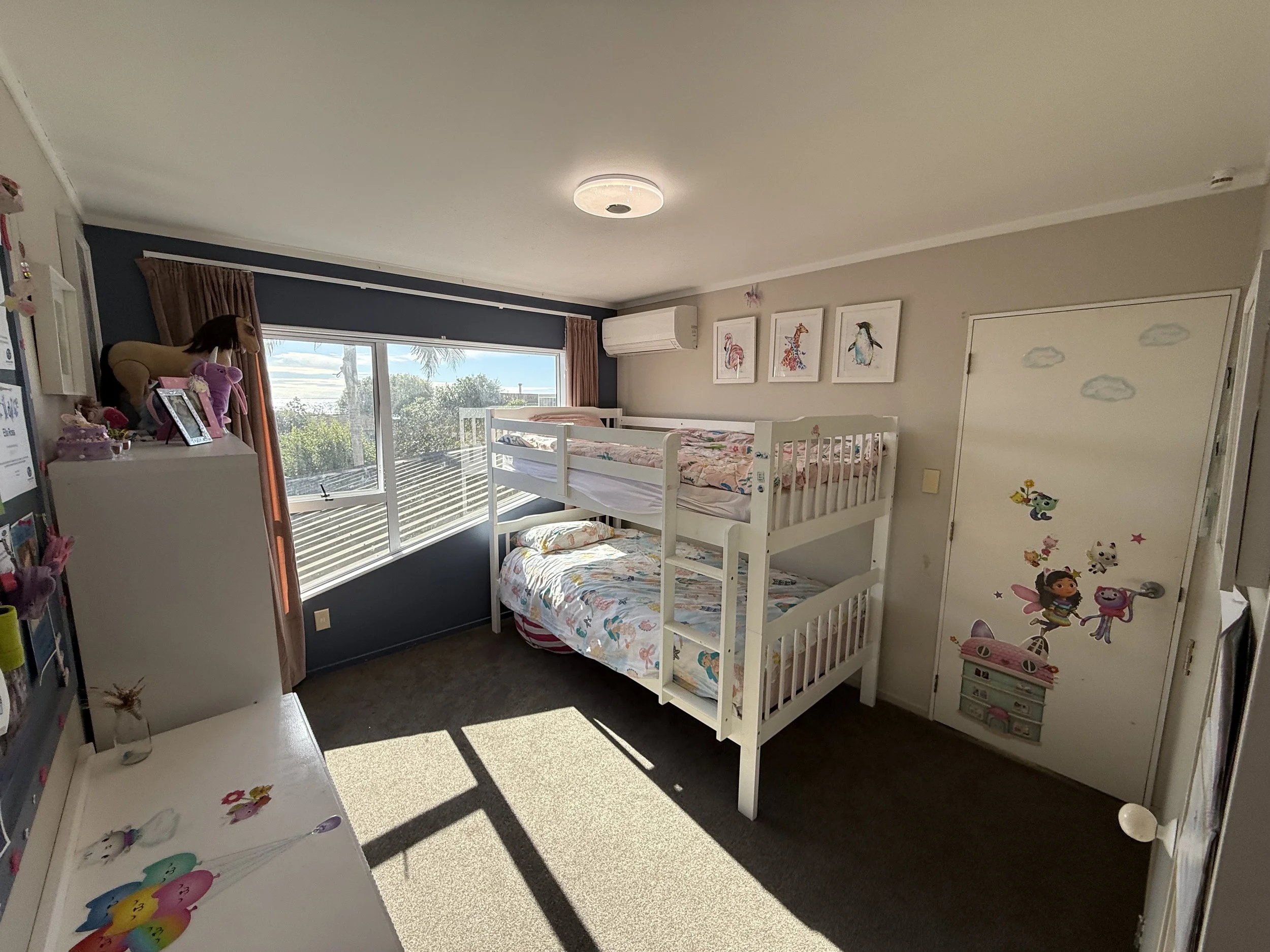 single bunk room upstairs