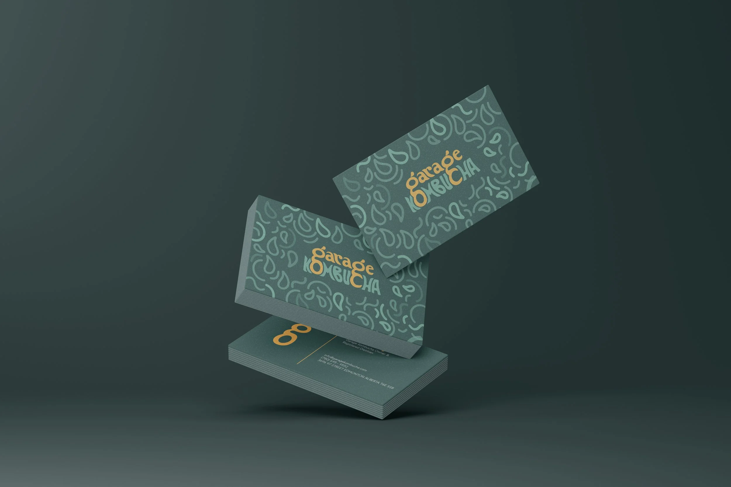 Business Card Mockup_10mn.jpg