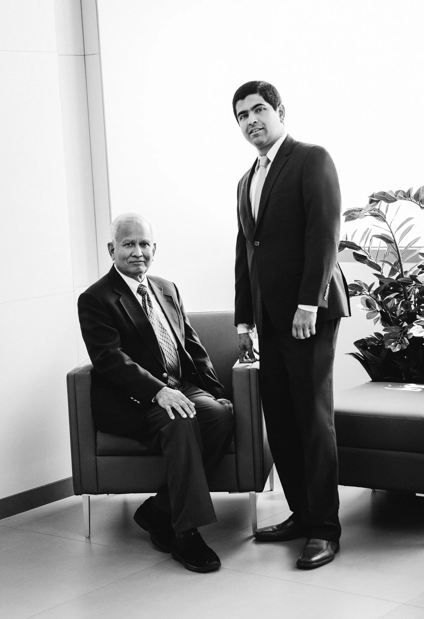 Image of Dr. Marc Soares and his father Dr. Julio Soares, the founder of the practice.