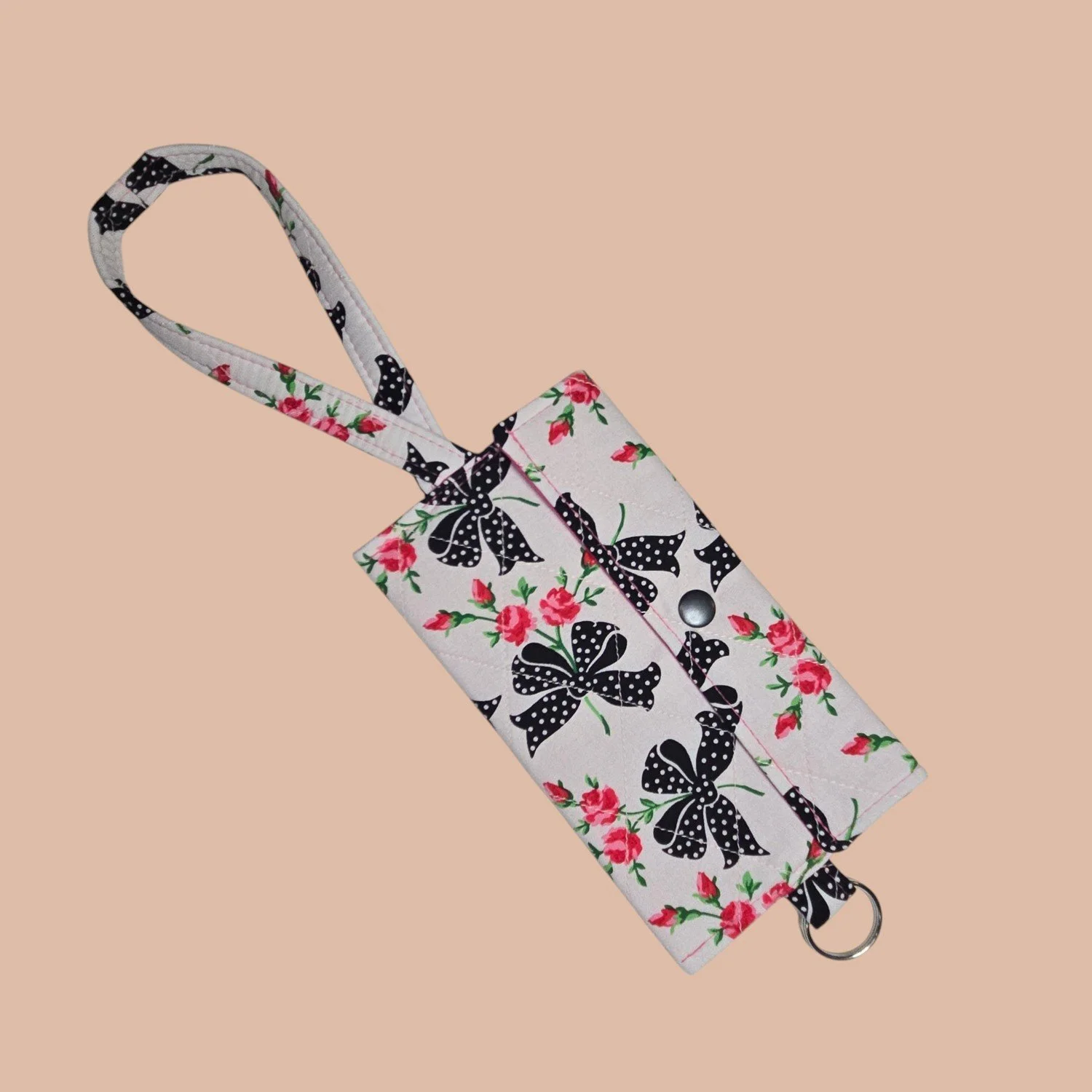 Cell Phone Wristlet - Quilted Bows/Flowers