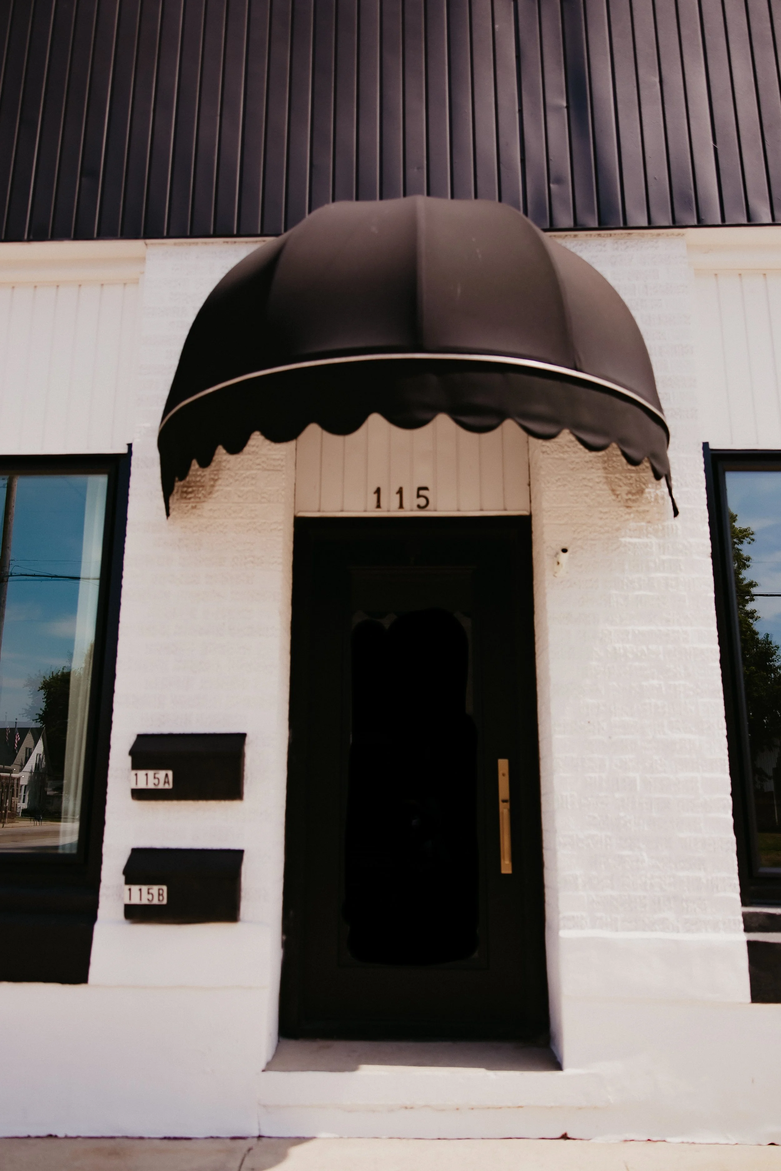 THE LIGHT ROOM_--HANNAH HEYEN PHOTOGRAPHY 2025_44.jpg
