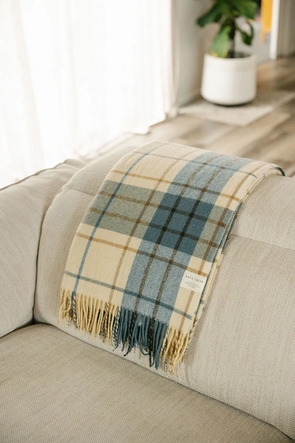 Otago tartan 100% lambswool throw | Pre-order