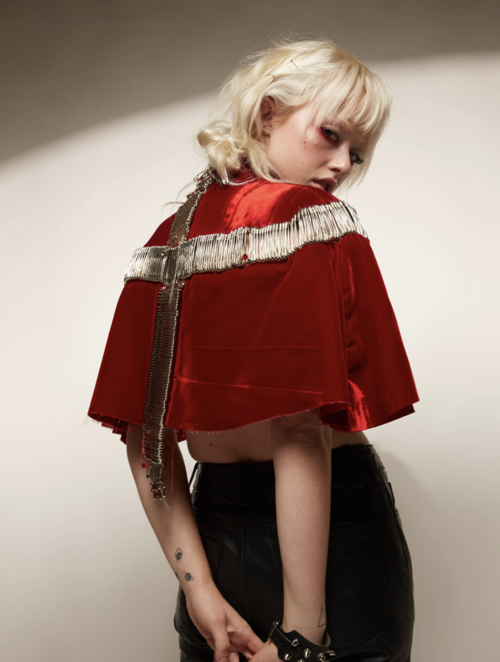 Dante Velvet Cape
Retail Price : $2,889