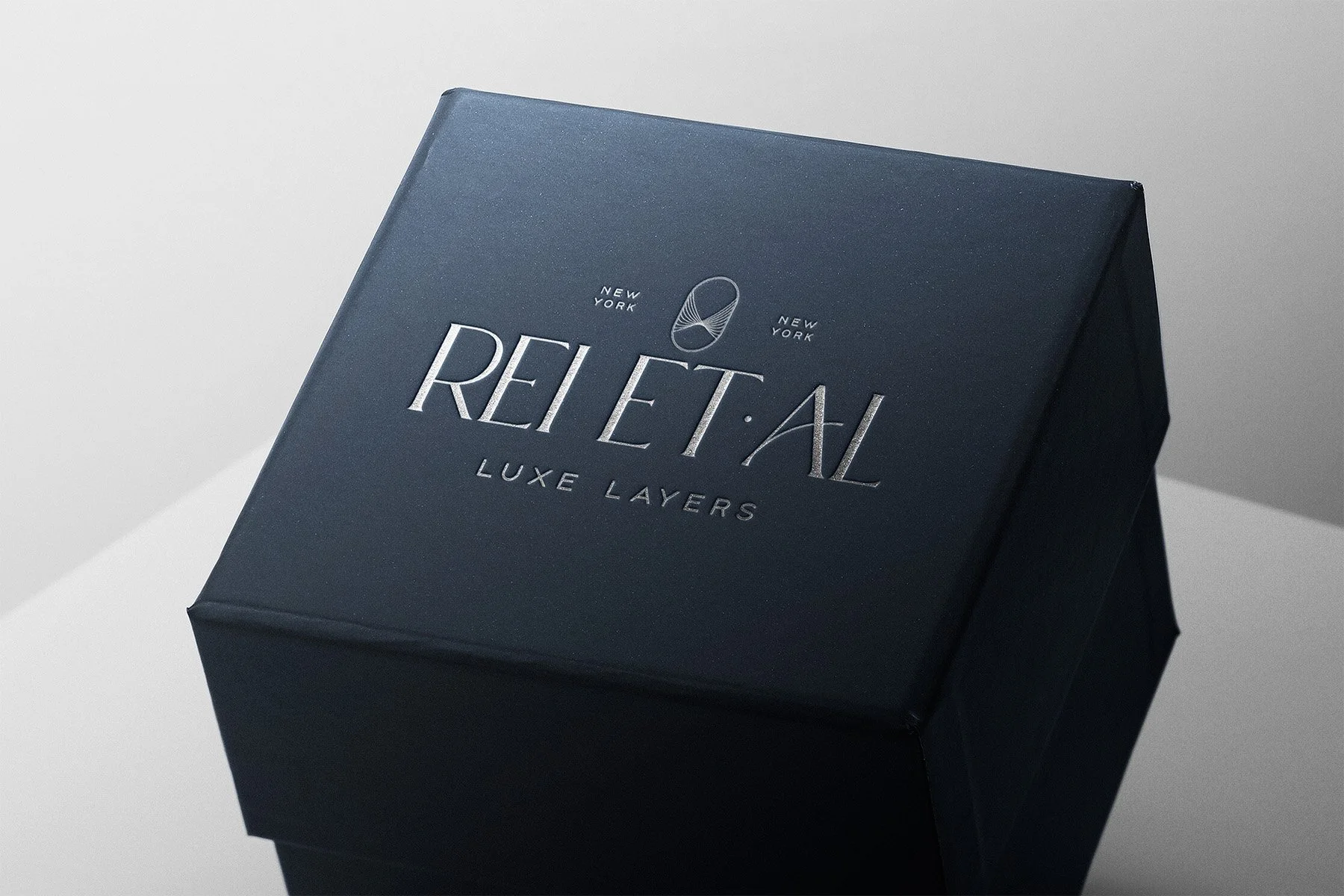 REIETAL_Box_Mockup.jpg