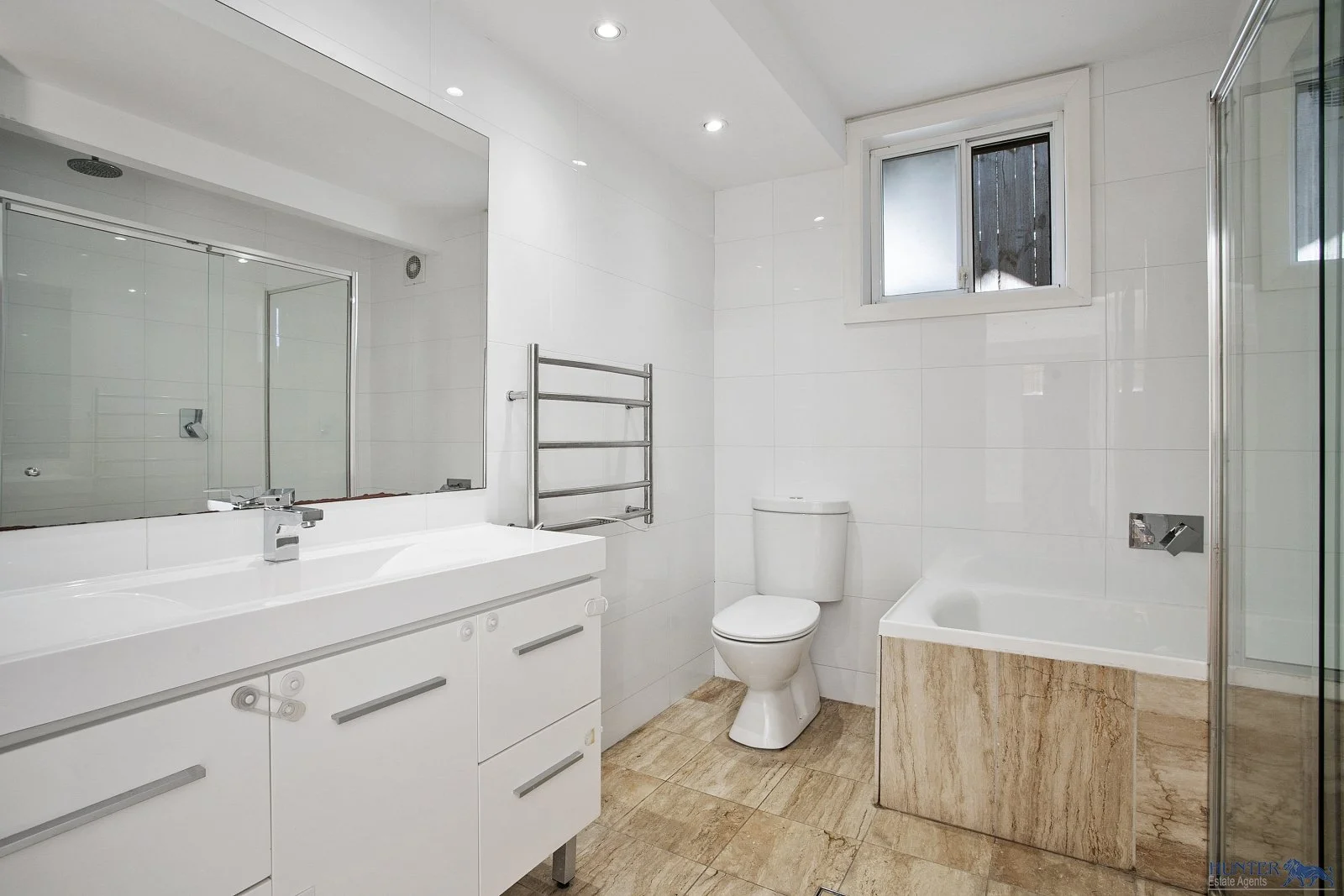 alleyne-ave-bathroom.jpg