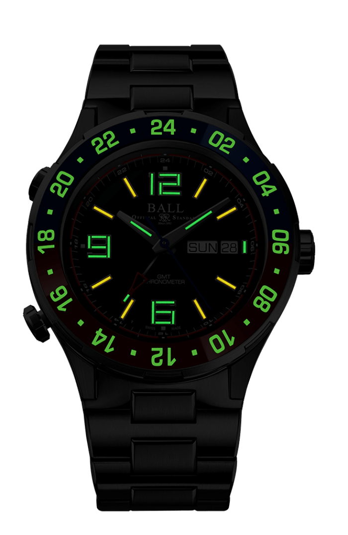 DG3030B-S4C-BK_night_front-700x1075.png