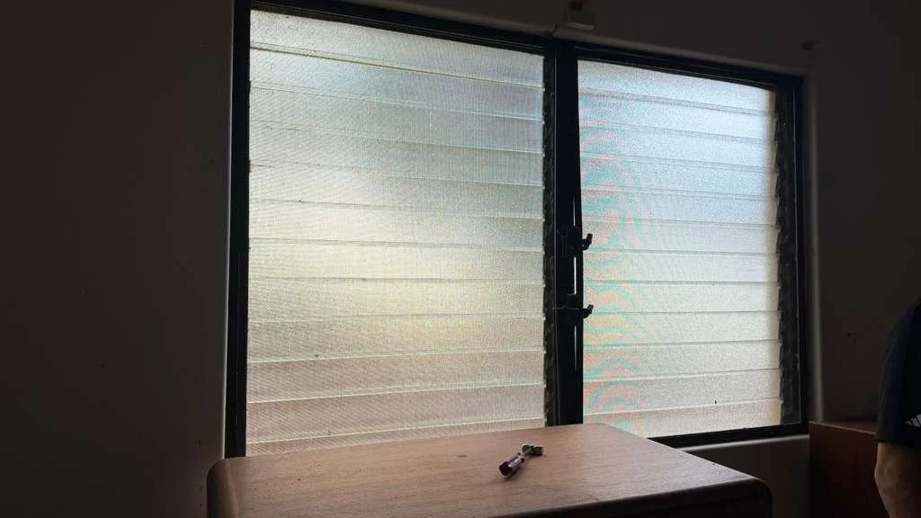 Jealousy versus Jalousie