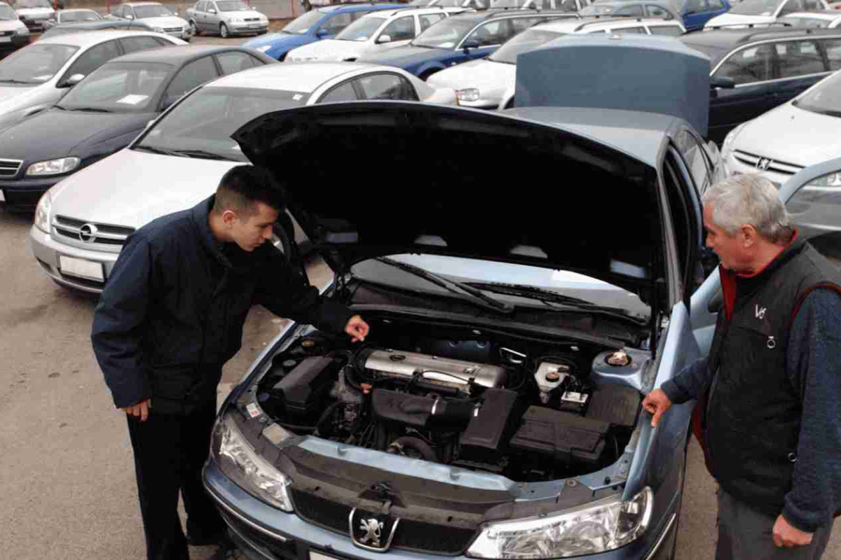 How Mileage Impacts the Value of a Junk Vehicle