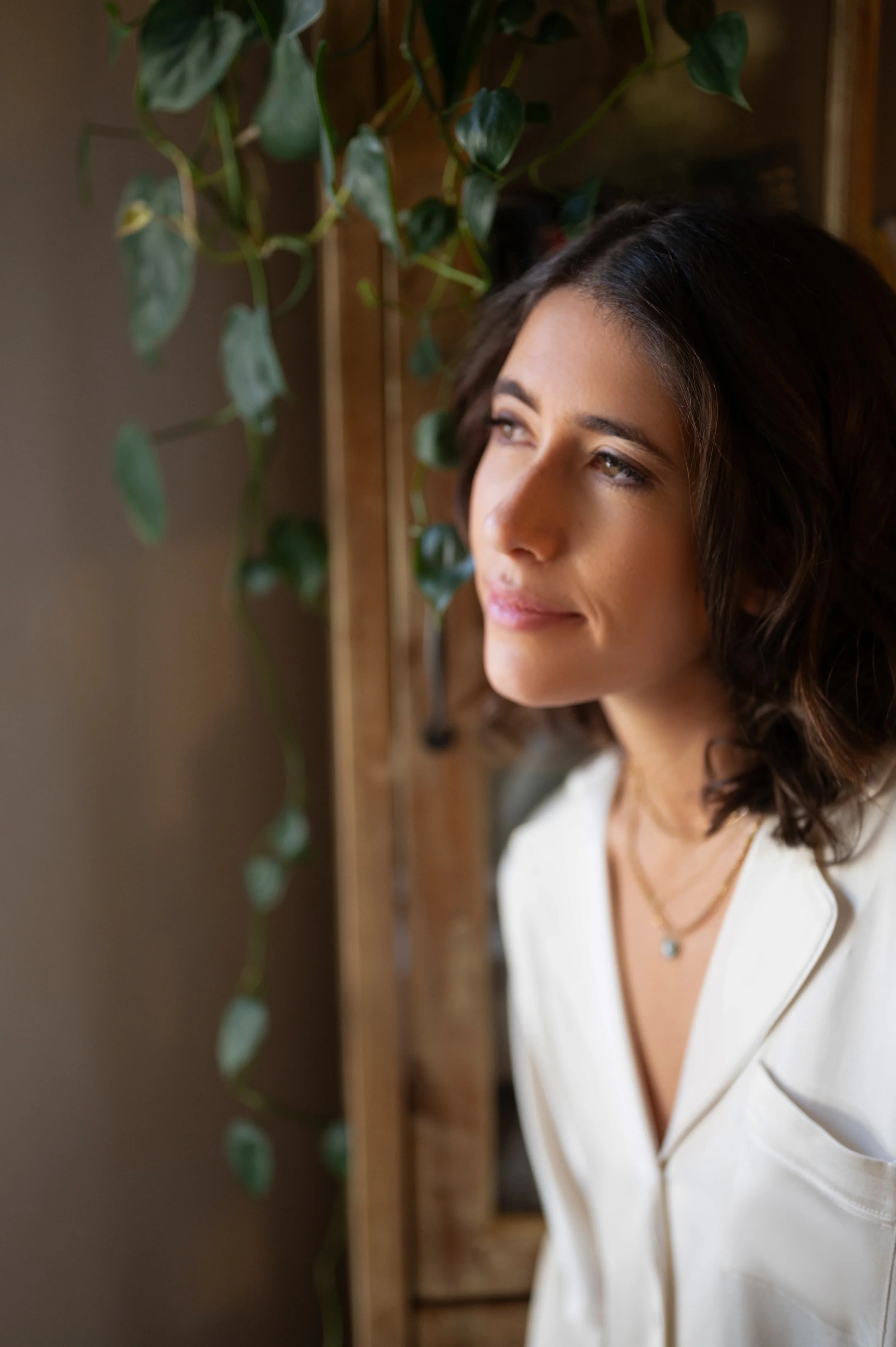 Headshot of Deb Altman, trauma & relationship therapist