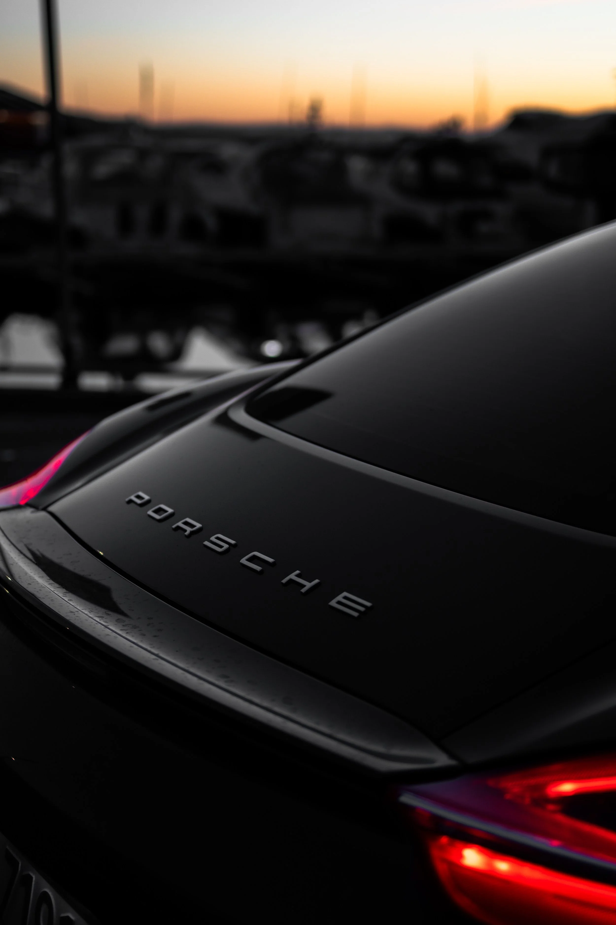porsche-2.jpg