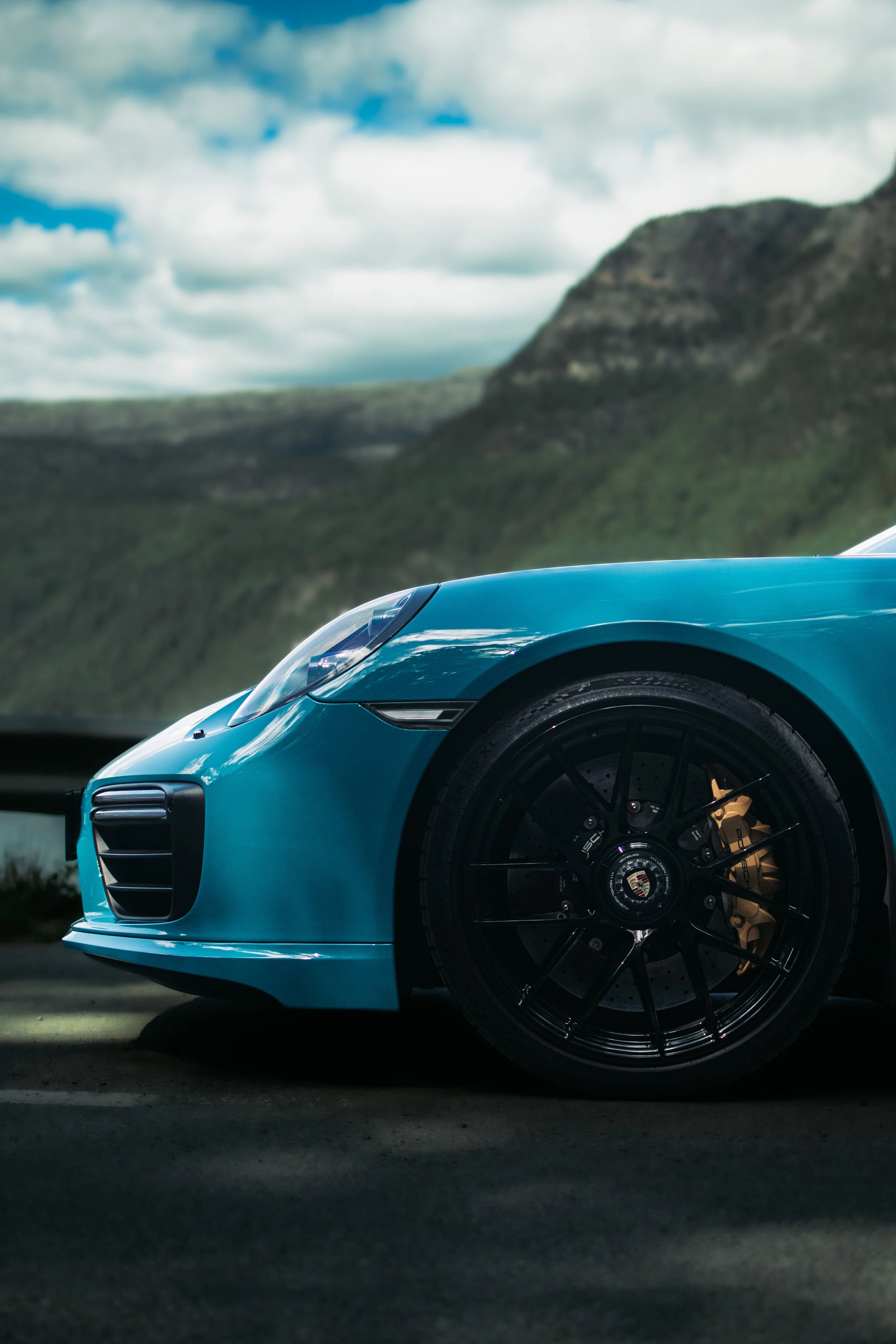 260530-porsche-driveout-yven-30.jpg