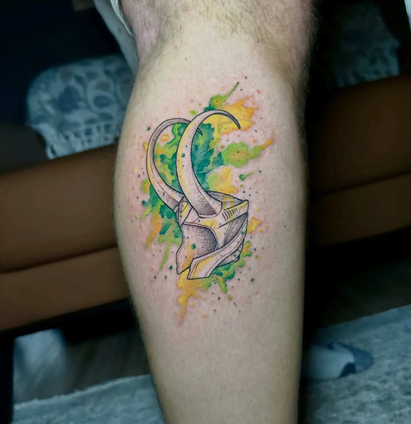 Some watercolour!! 🫟🎨 

&bull;
&bull;
&bull;

#watercolortattoo #watercolor #lokitattoo #marveltattoo #marvel