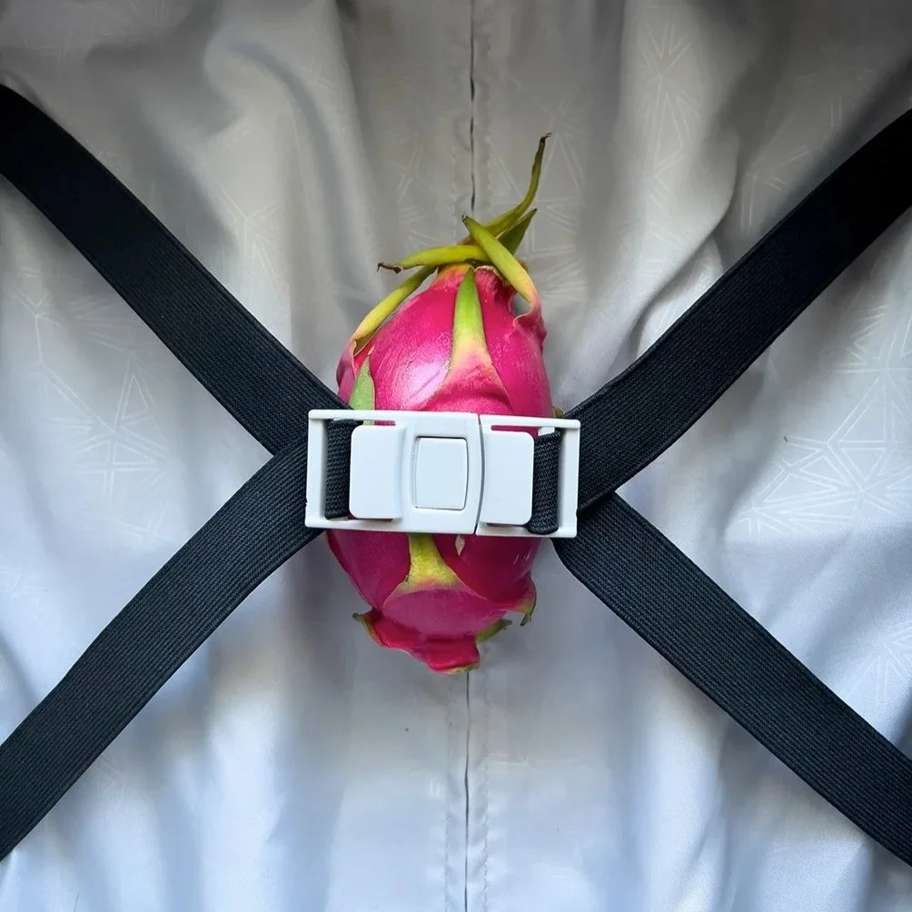 (Un)Fruitful Still Life