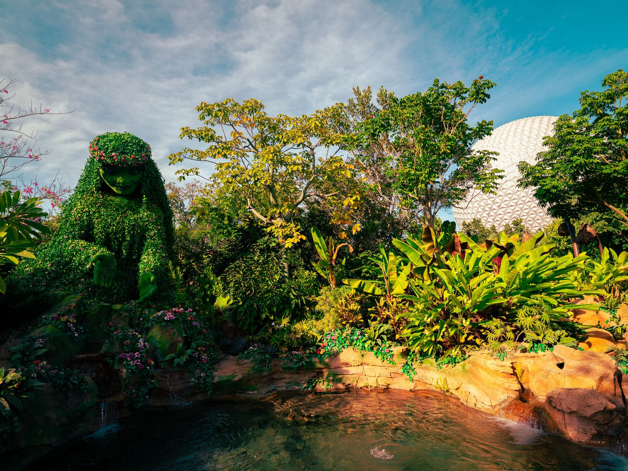 Iconic Journey of Moana scenery at EPCOT in Walt Disney World. 