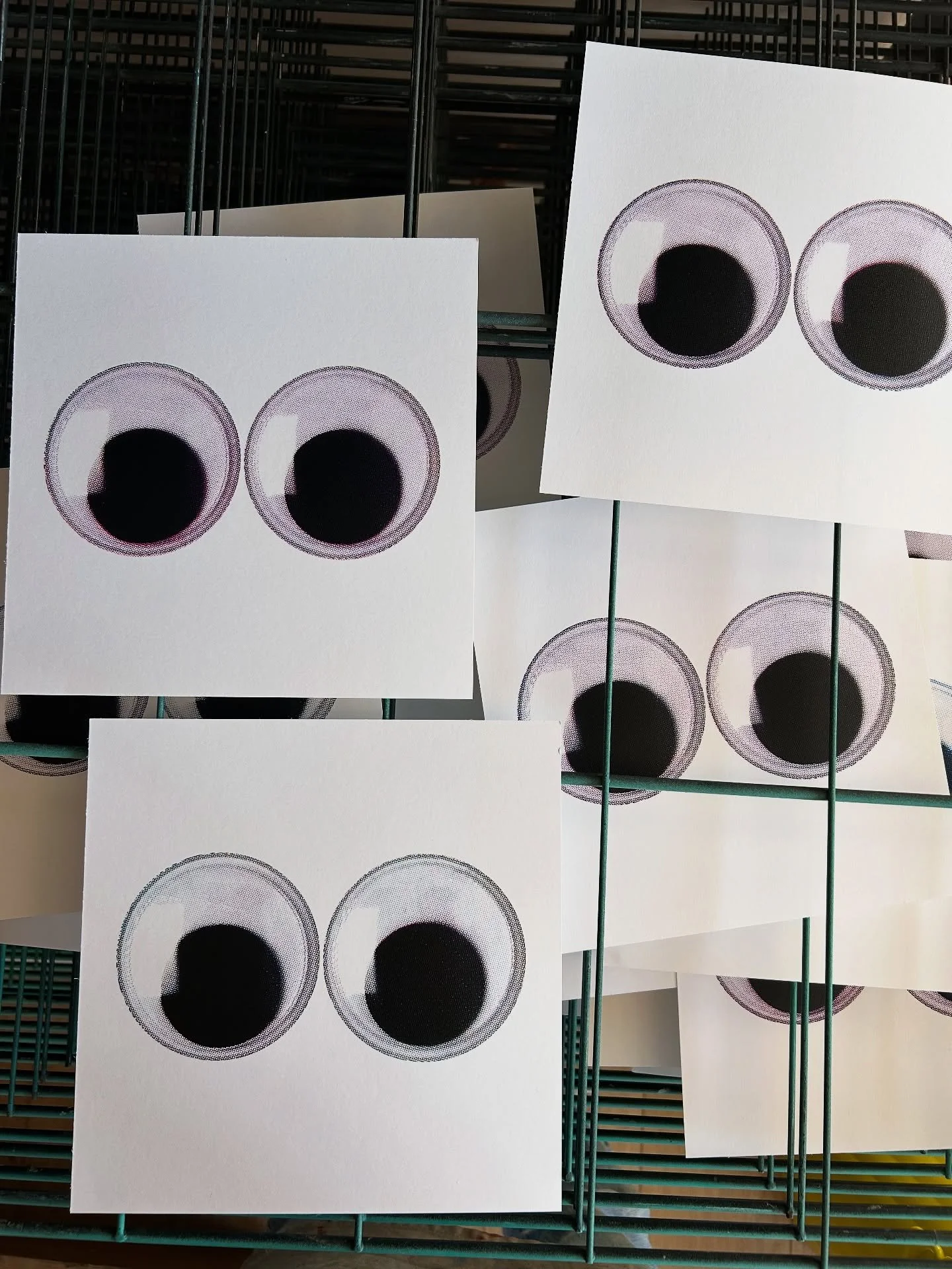 Here&rsquo;s some close ups (and a #wip face cameo) 👀
.
Googly Eyes Screen Print, hand printed but in CMYK
.
The layers of colour are all pixilated and printed at slightly different angles and like magic the Image builds from yellow up to black. A s