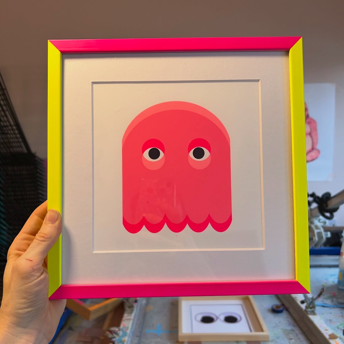 Last few days for posting out Christmas orders. 💌  A few Framed up Ghosties made and ready to go if you are looking for a fun last minute gift. 
🎄
Hand Screen Printed Limited Edition prints Framed up in Neon Frames, sent out to you ready to go unde