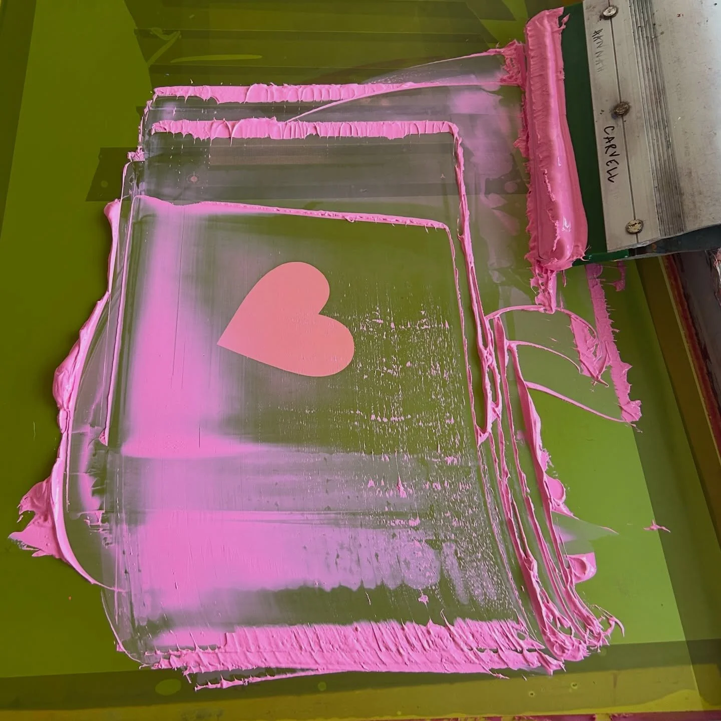 Fresh week, the sun is shining, come on Monday let&rsquo;s do this 💪🏻 #screenprintinglife #hannahcarvell