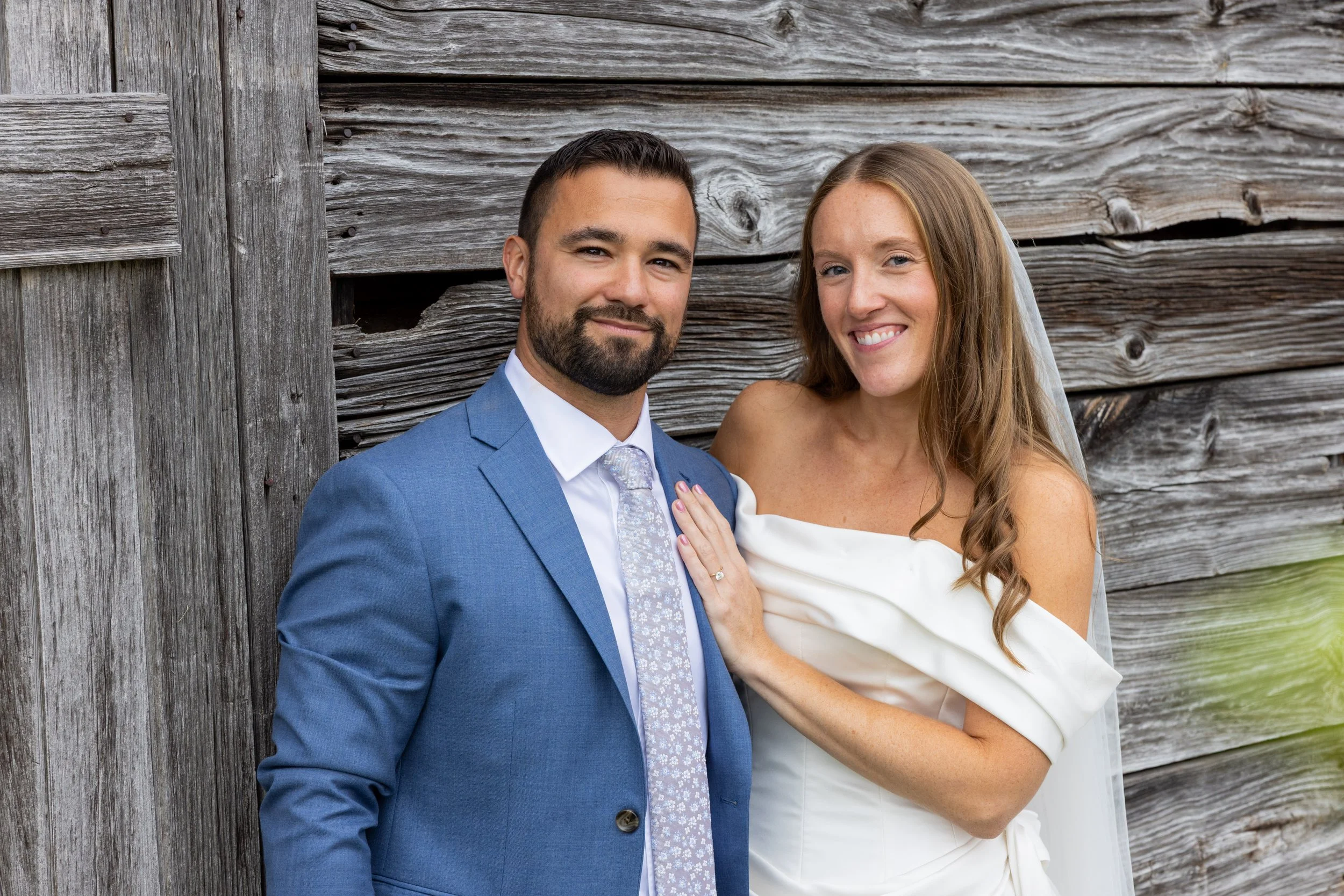 Meghan&Sam Sneak Peek-29.jpg