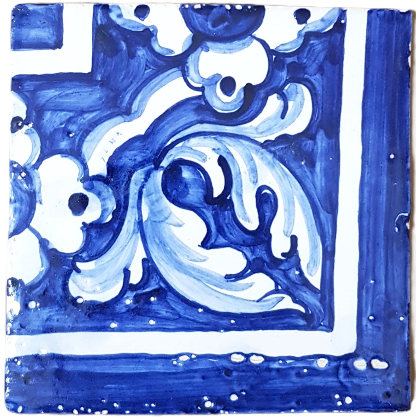 Classic Pattern 2 Corner Blue