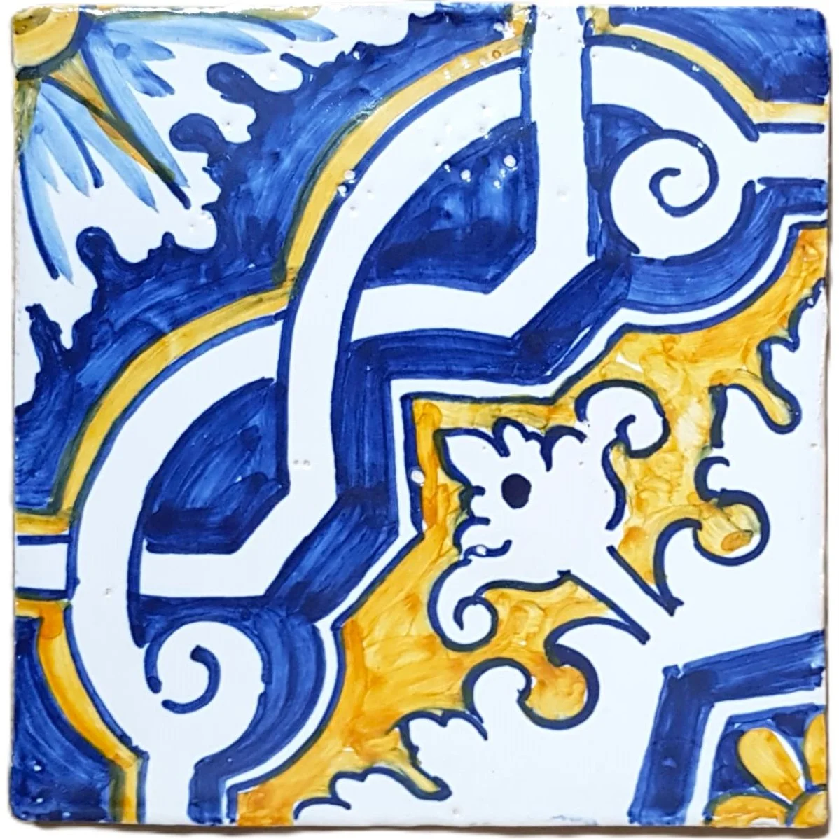 Classic Pattern 2 Center Blue & Yellow