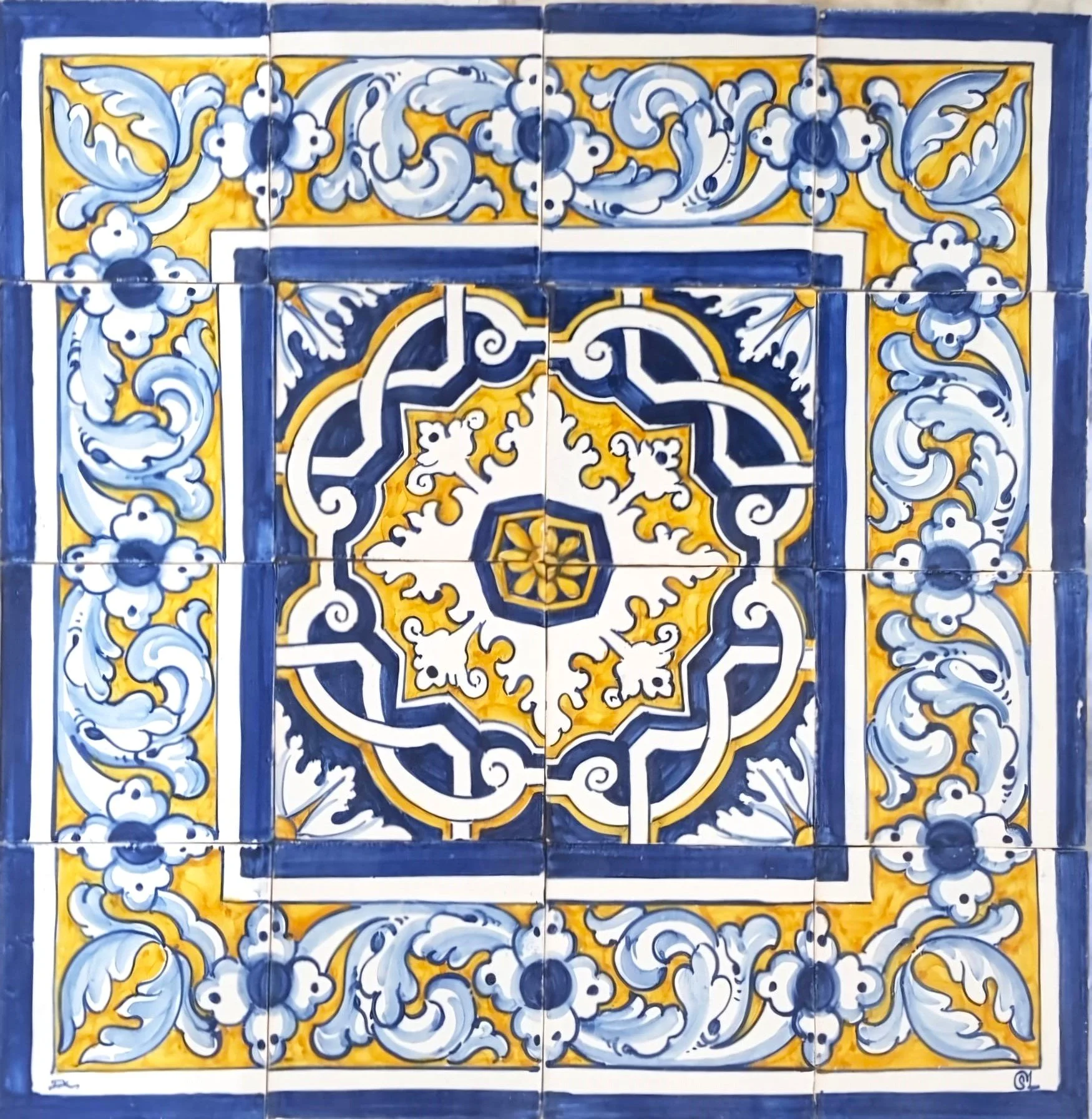 Classic Pattern 2 Blue & Yellow (4x4)