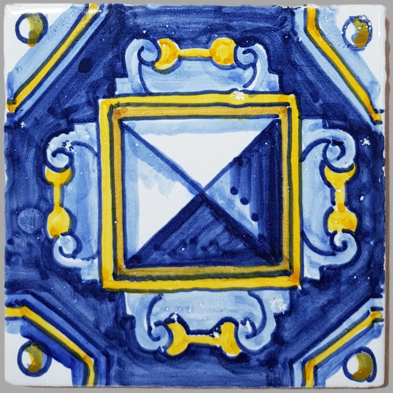 Classic Pattern 4 Square (Diamond Tip)