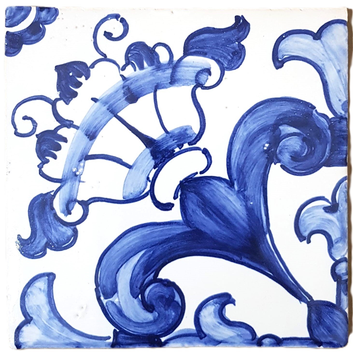 Classic Pattern 1 Center Blue