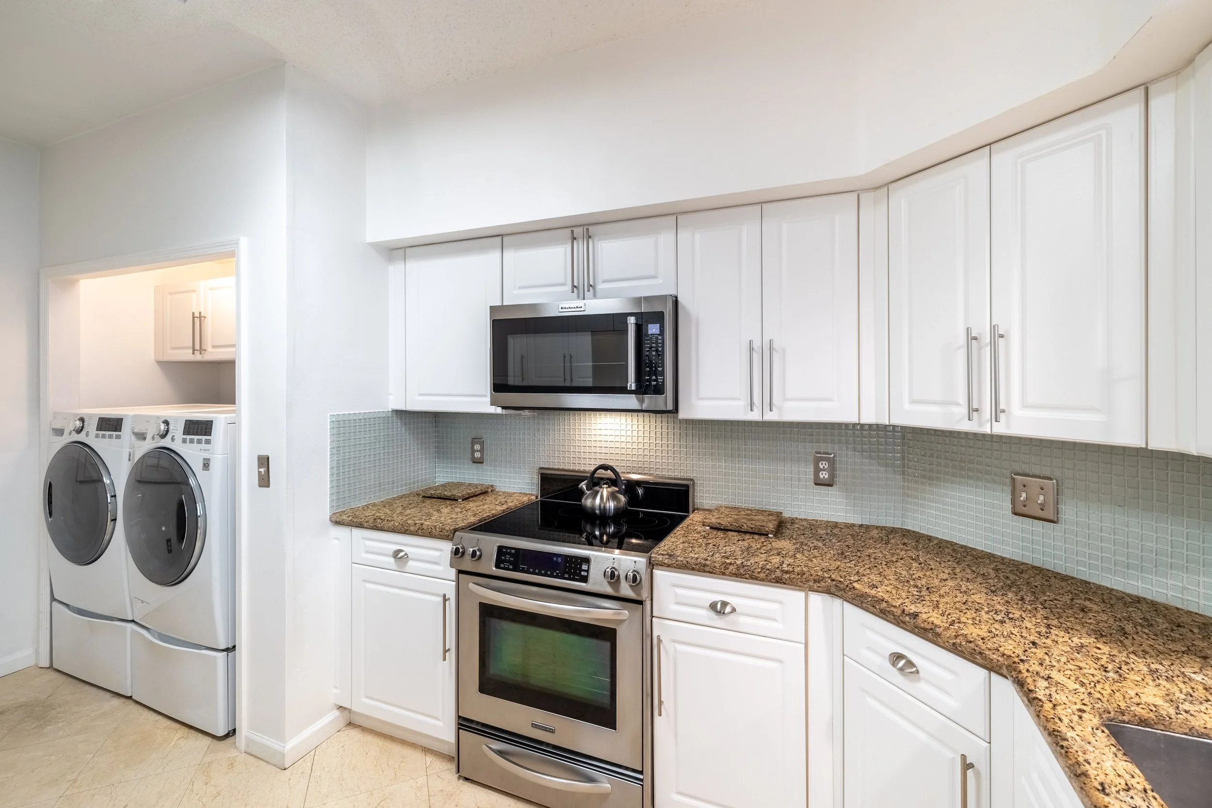 Kitchen-1.jpg