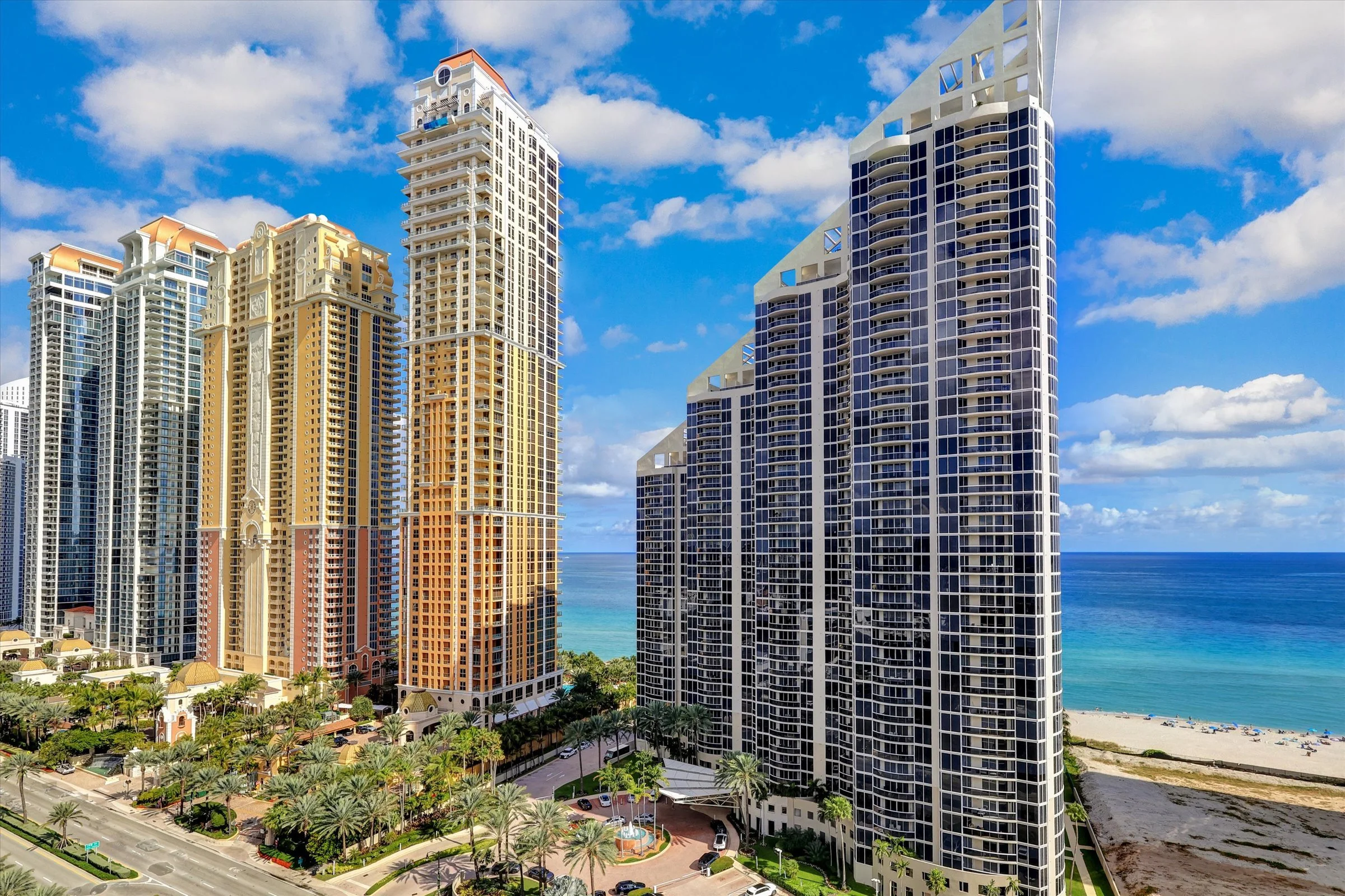 09-17550 Collins Ave-9.jpg