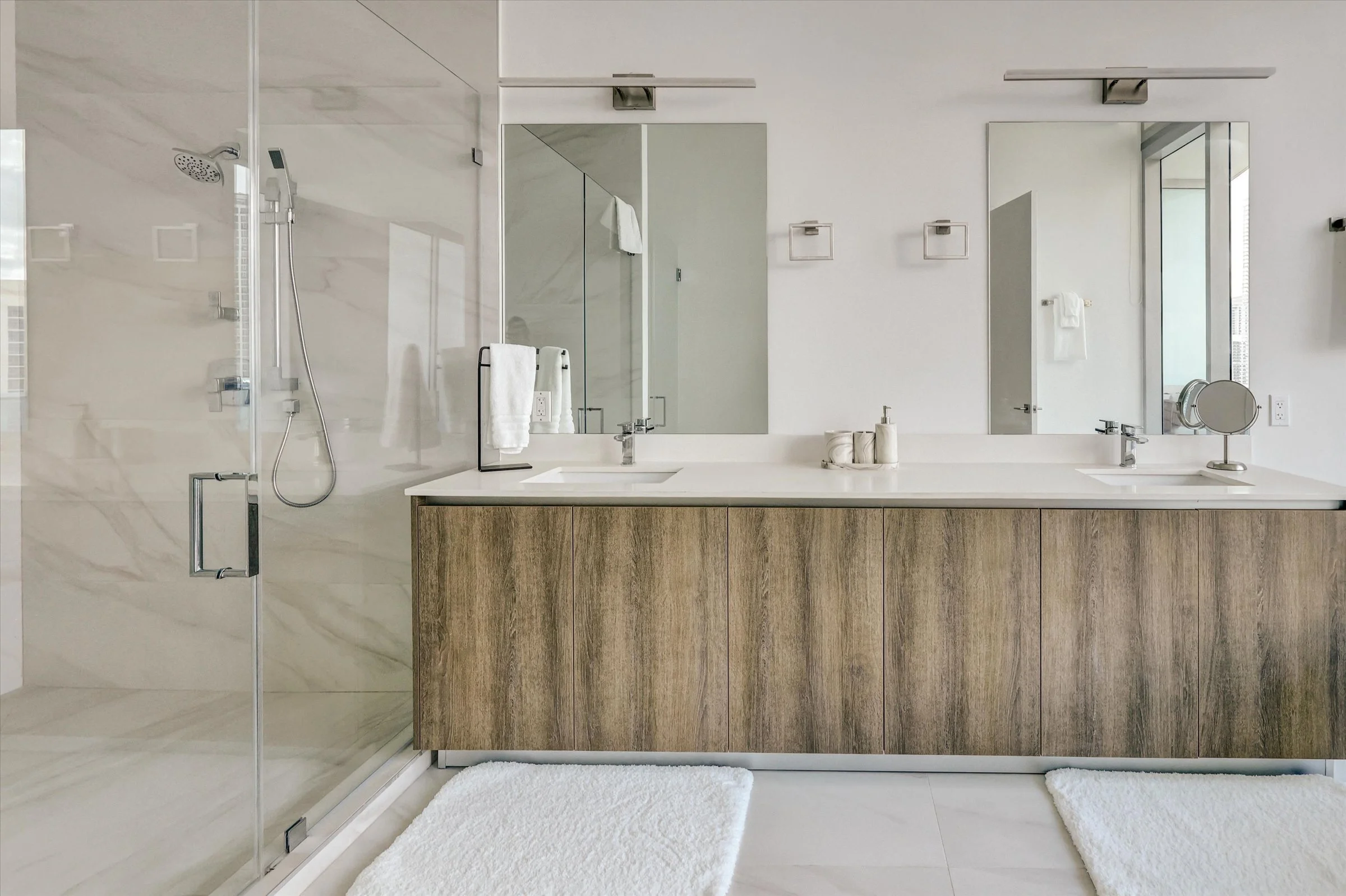 31-17550 Collins Ave-31.jpg