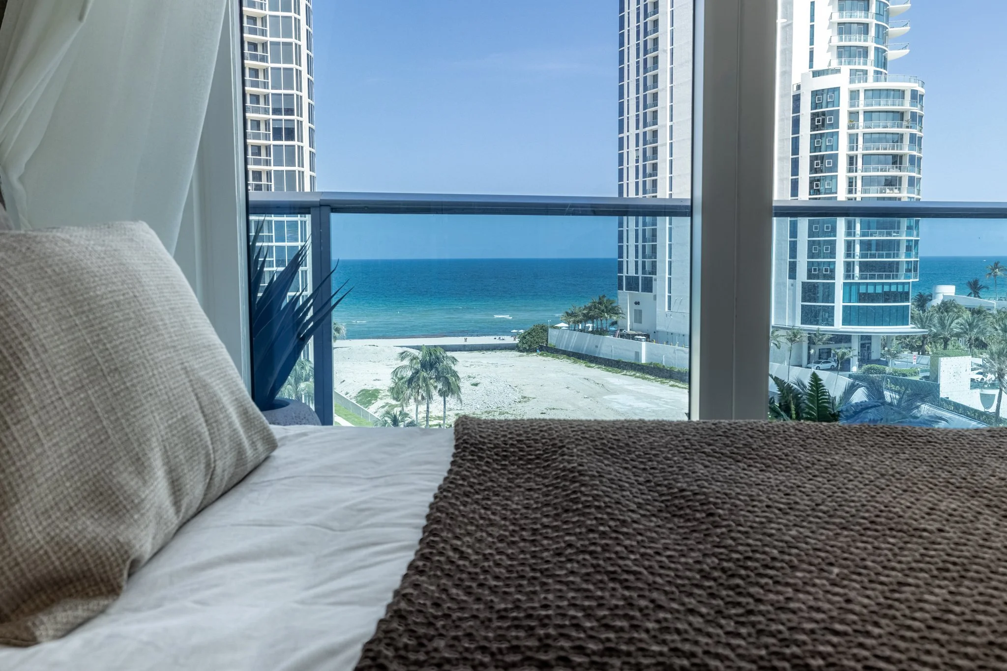 bedroom 1-3.jpg