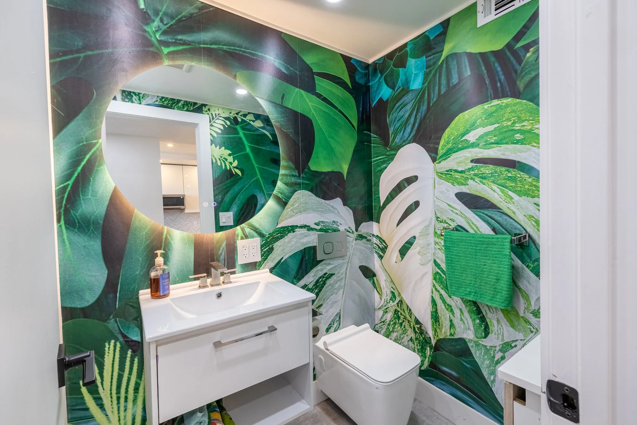 half bath.jpg