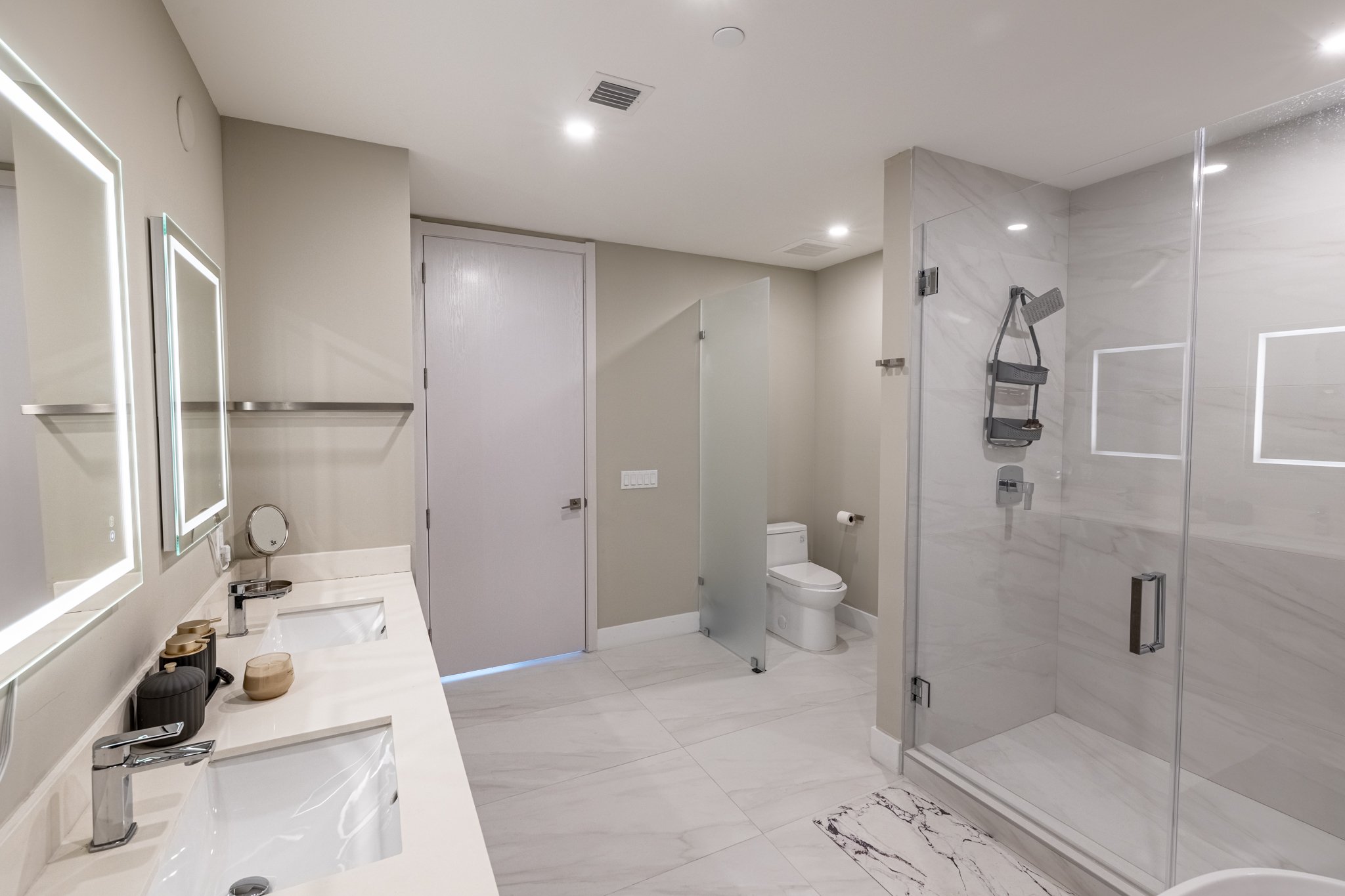 M Bathroom-2.jpg