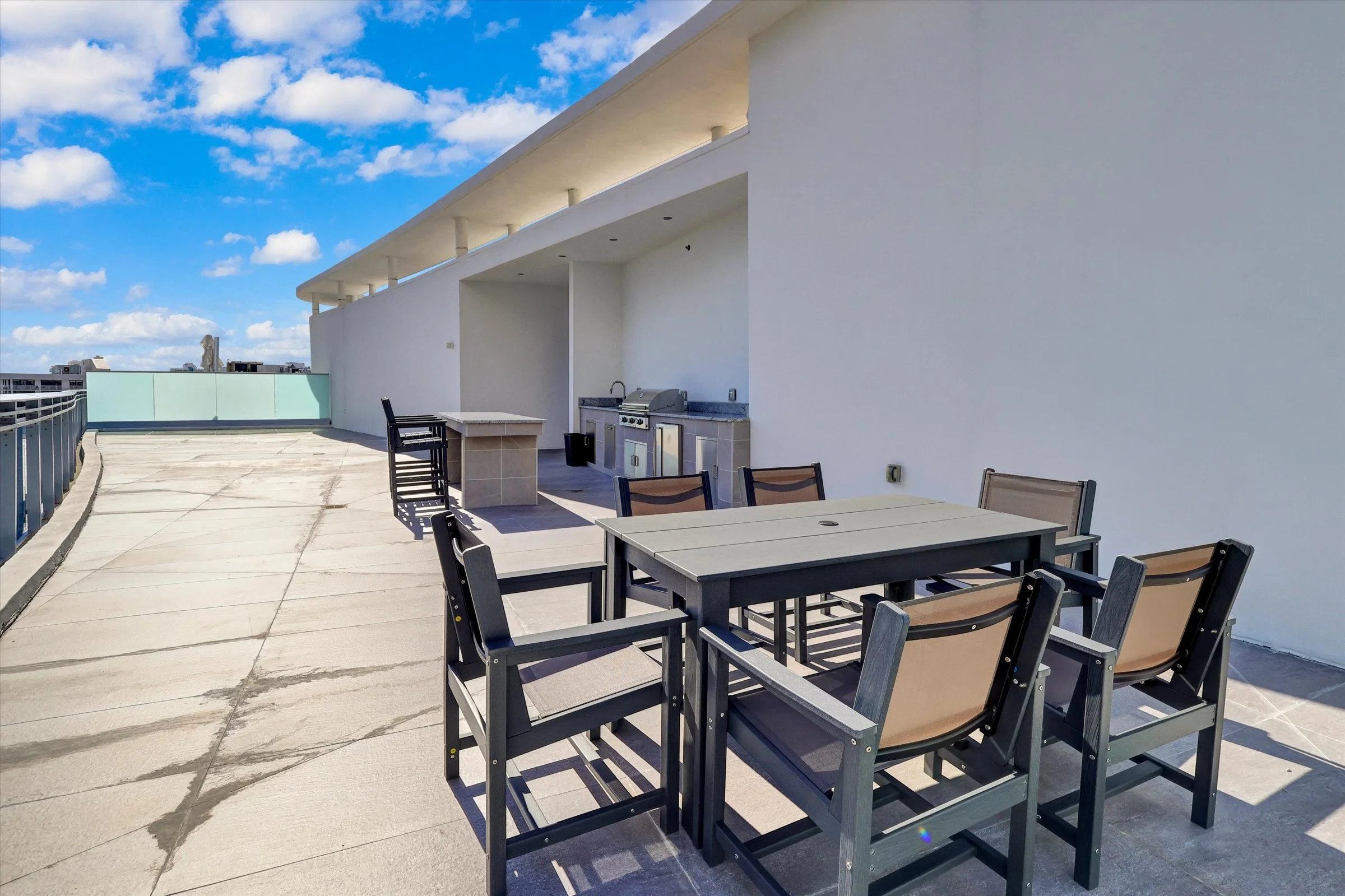 42-17550 Collins Ave-42.jpg