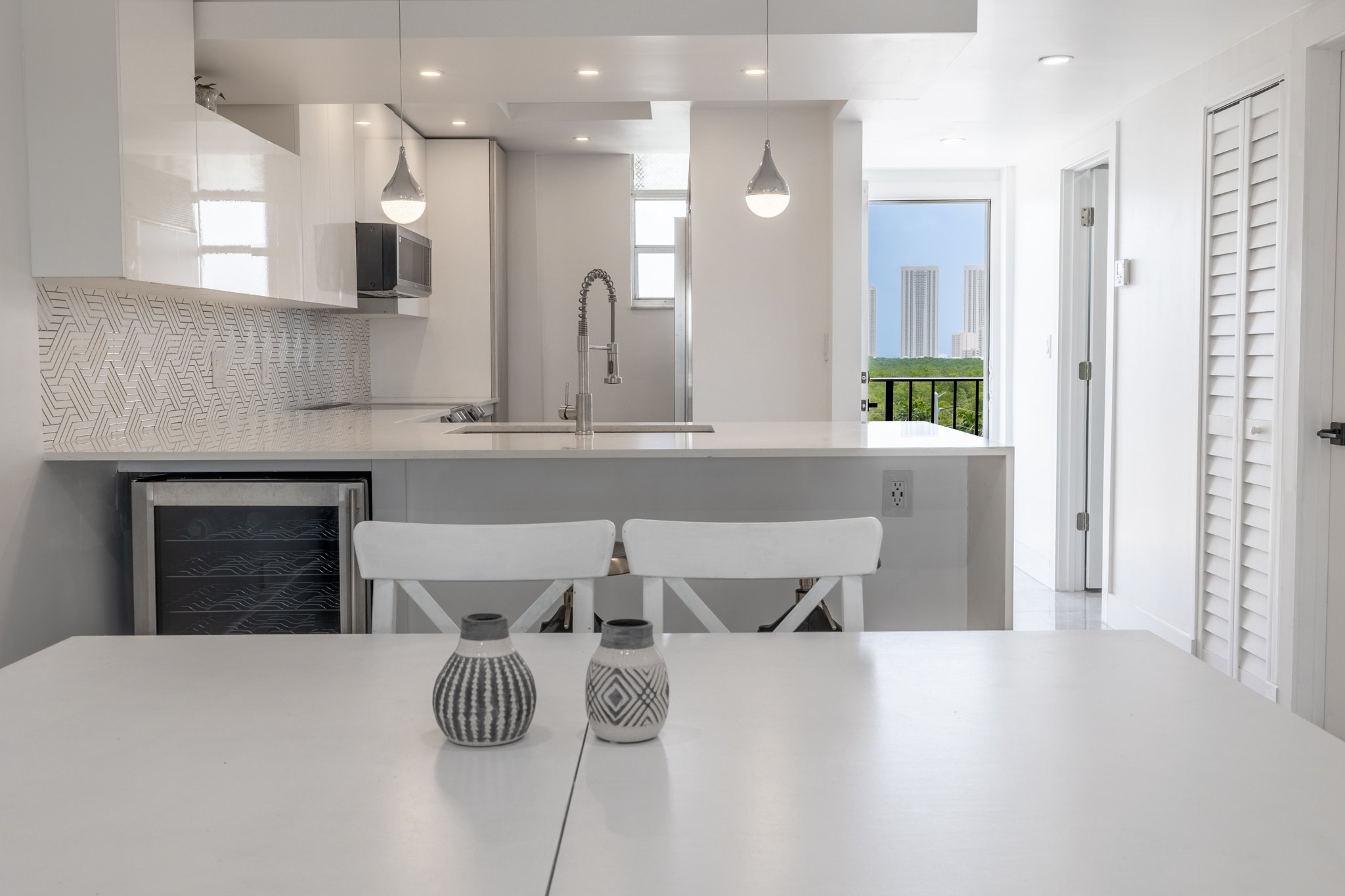 Dining room-3.jpg