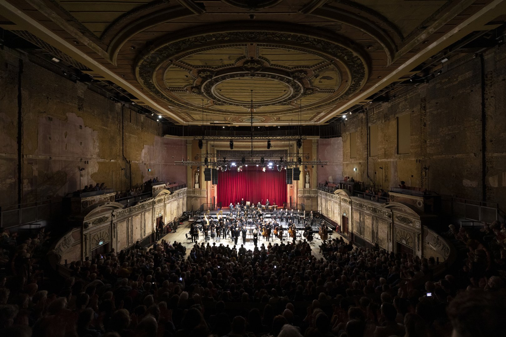 Alexandra Palace Theatre performance.jpg