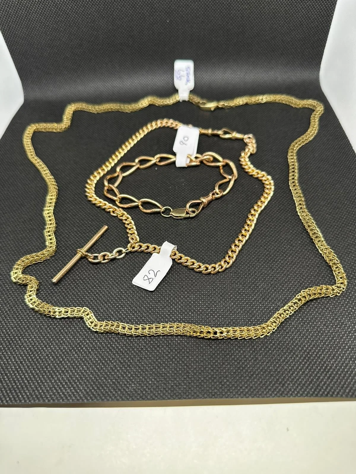 New pieces are dreamy ❤️

#ivygoldexchange #newshop #ivybridge #comeandseeus #gold #silver #preloved #diamonds