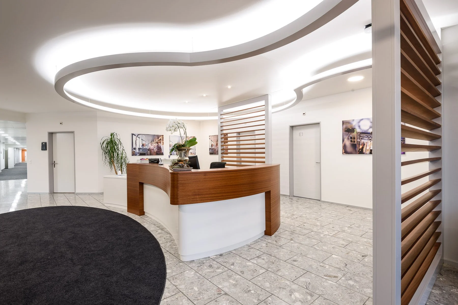 Aerztekasse_Gesundheitseinrichtungen_med-design_Pendt Innenausbau (6).jpg