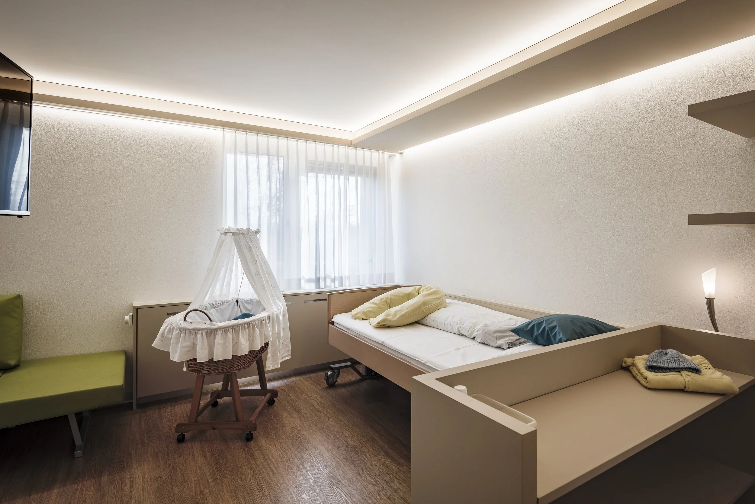 Spital Uster_Gesundheitseinrichtungen _med-design_Pendt Innenausbau (7).jpg