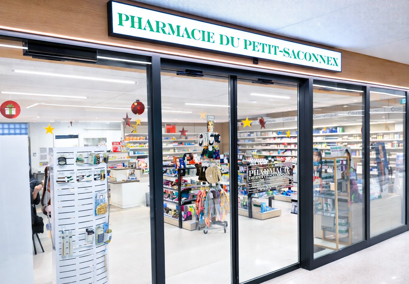 Agencement pharmacie suisse - Pharmacie petit-saconnex