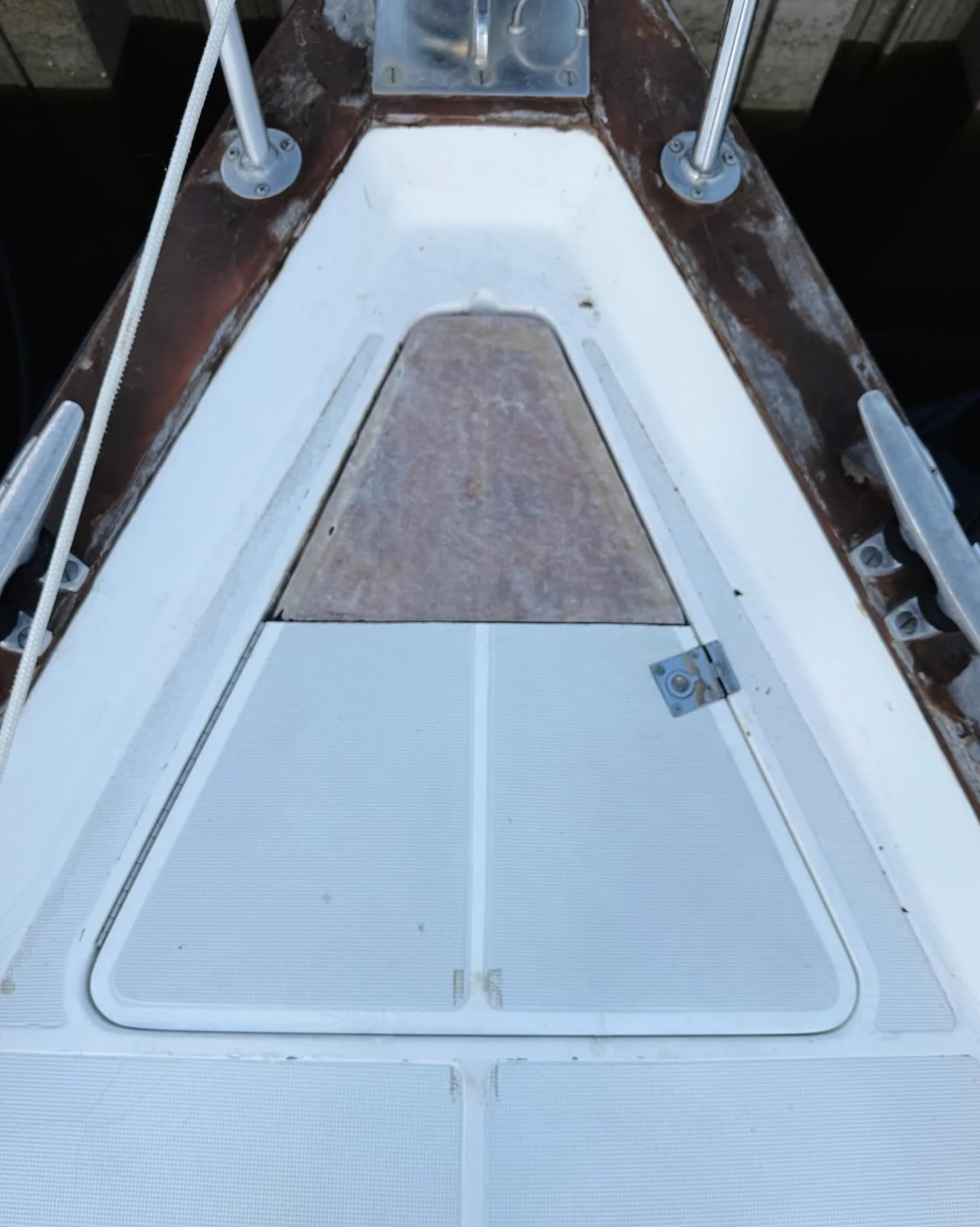 We&rsquo;ve chipped away at another project crucial to cruising - the windlass. Now, a windlass isn&rsquo;t technically necessary. We never had one on Novella. However, our new anchor weighs 55 pounds (not including chain), and we&rsquo;d rather not 