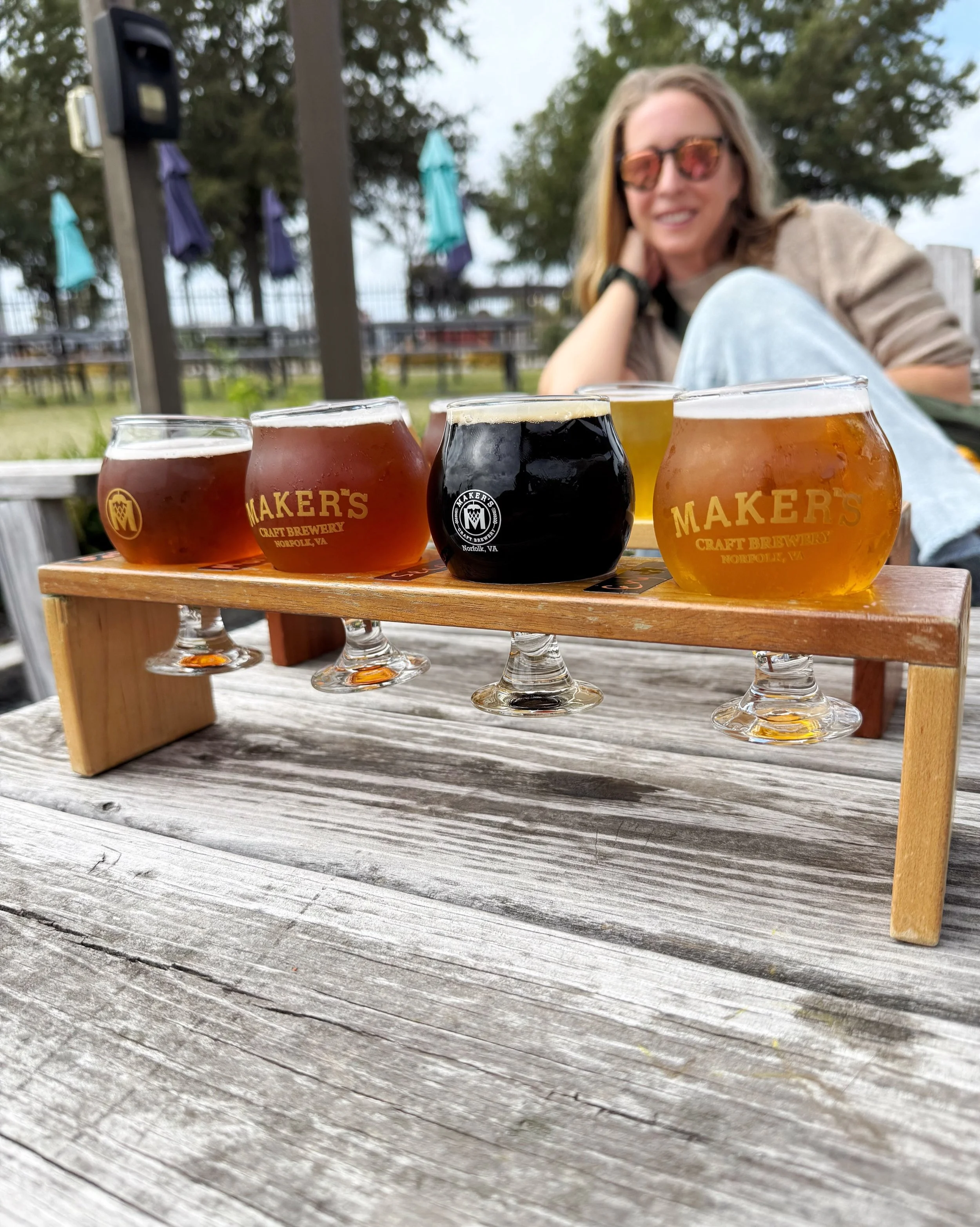 Day 140 &bull; Bacon &amp; eggs, laundry &amp; teak oiling, bike rides &amp; brewskis, lunch specials &amp; cheese dip

Portsmouth, Virgina | NE&amp;CM