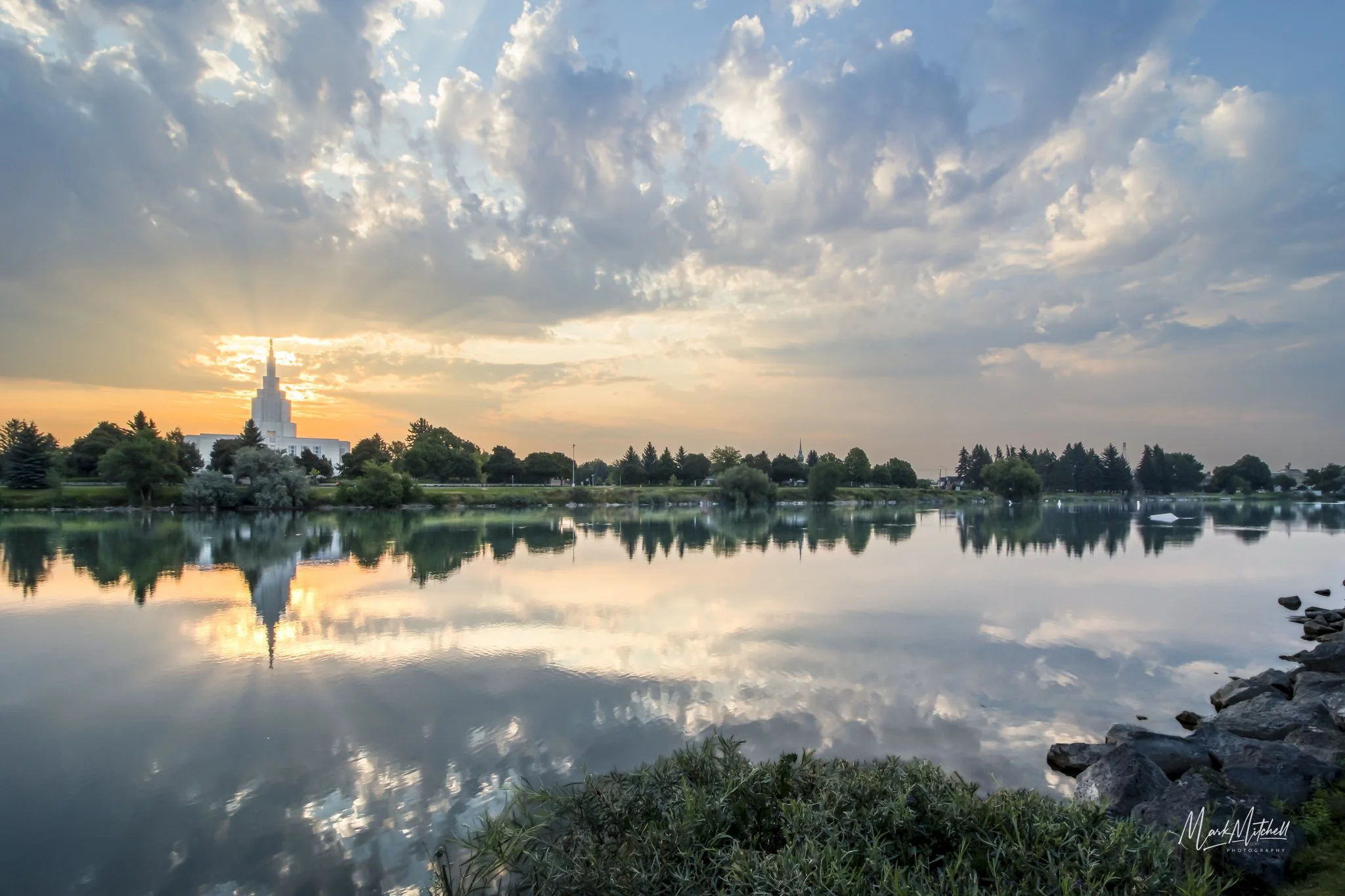 Idaho Falls Temple Sunrise.jpg